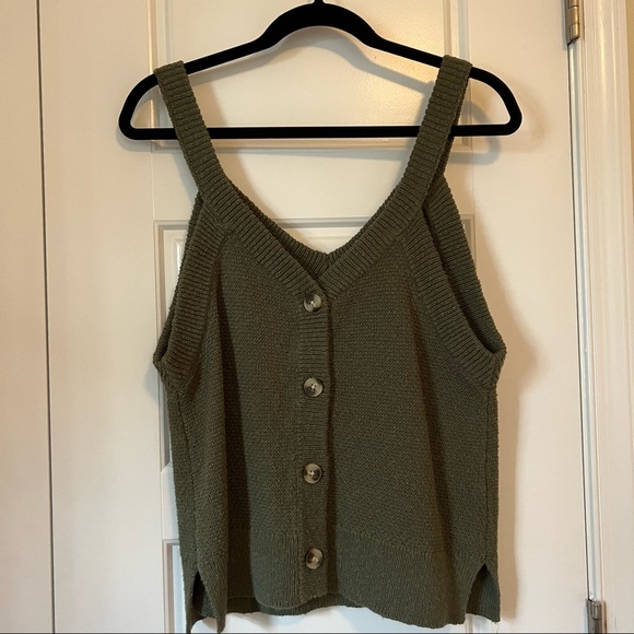 Madewell green sweater tank - Picture 2 of 10